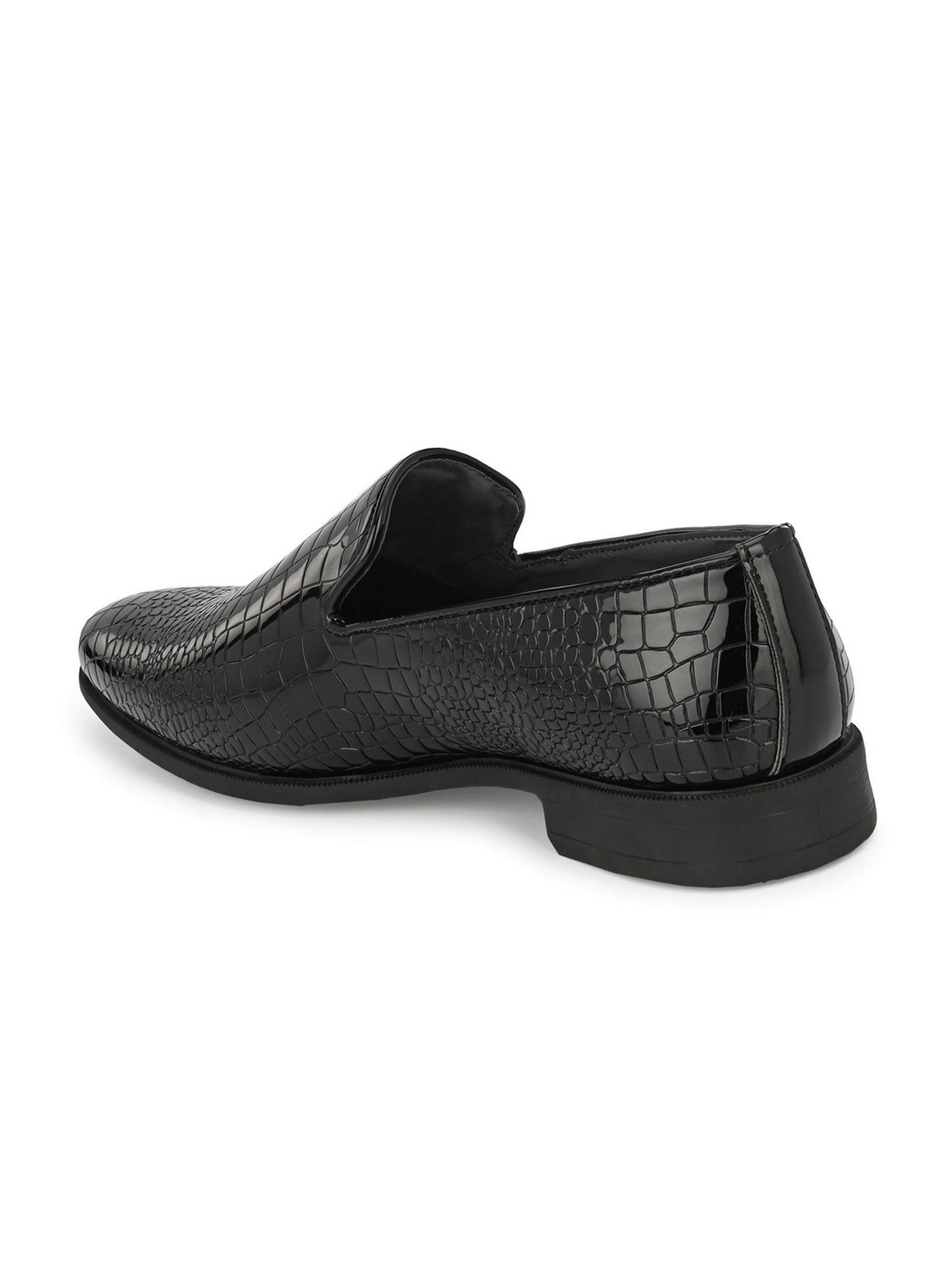 Guava Men's Black Slip On Semi Formal Shoes (GV15JA814)